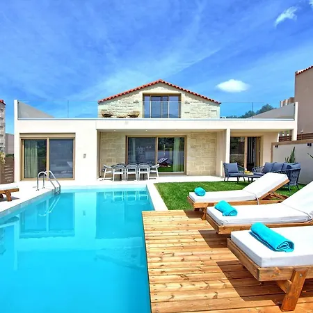 Villa Silentium Evilia By Posarellivillas *